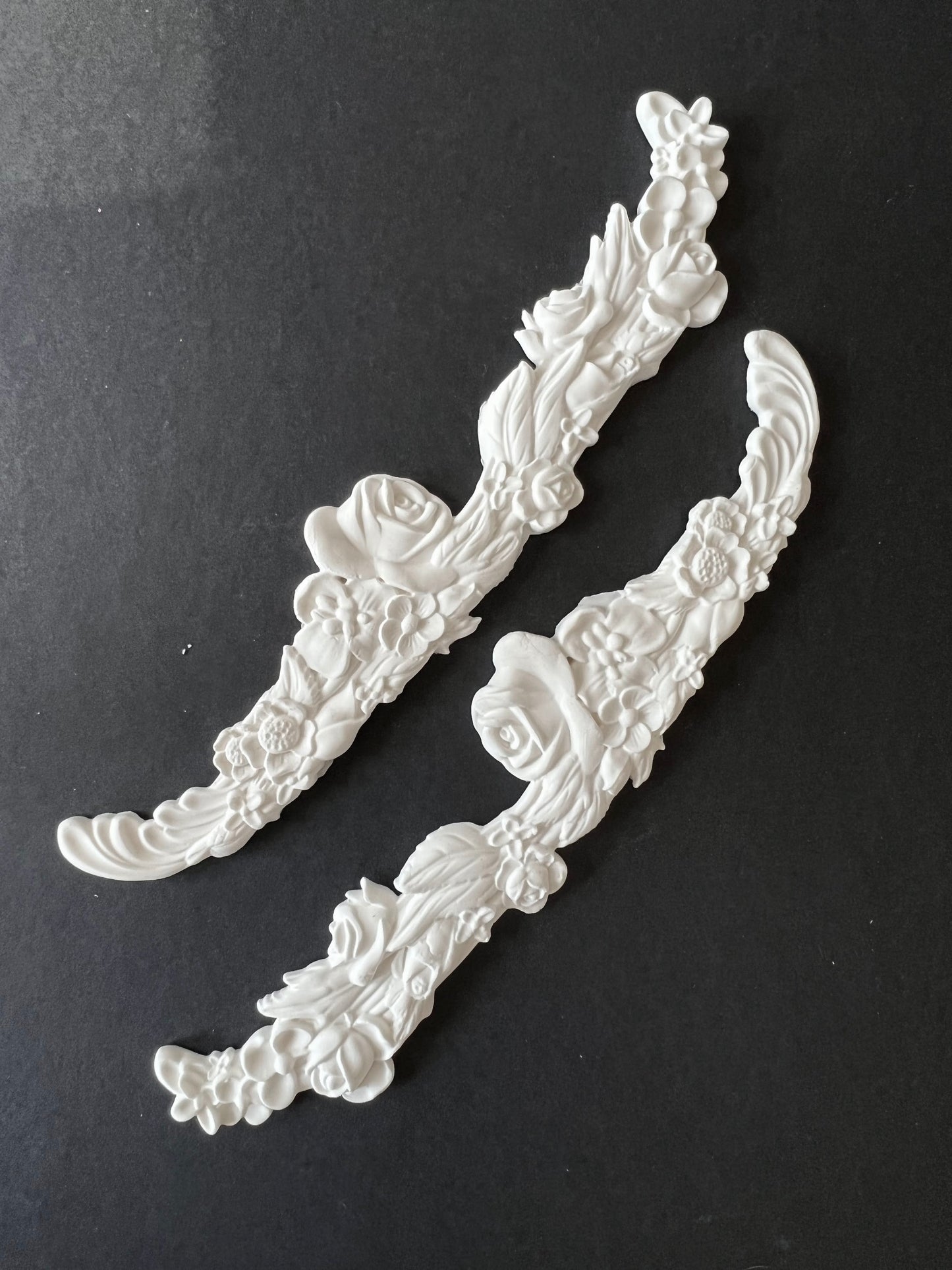 Delicate Floral Strands Casting