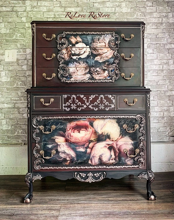 Lilian Scrolls Mould